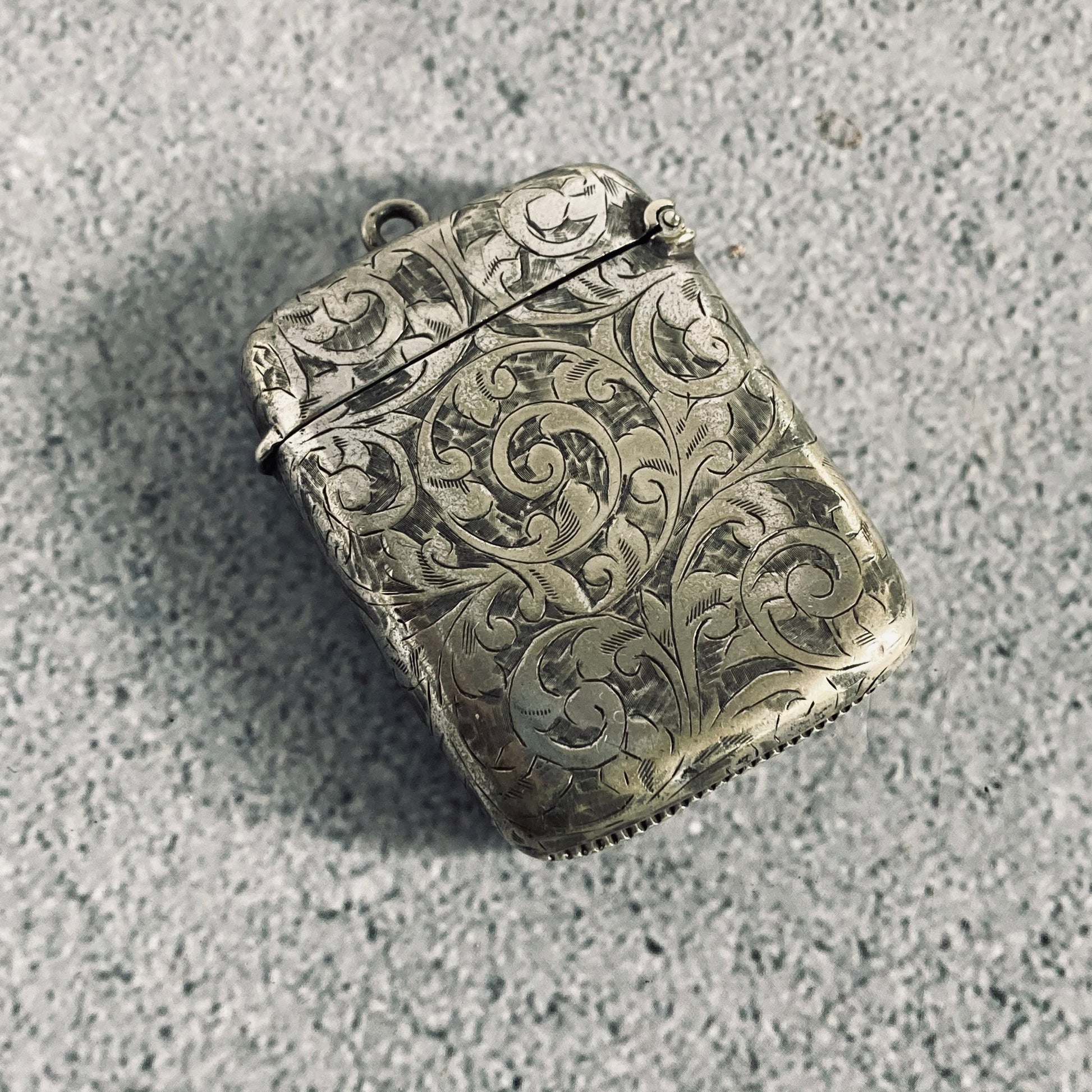 Antique Silver Plate Beautifully Engraved Vesta Case