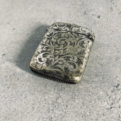 Antique Silver Plate Beautifully Engraved Vesta Case