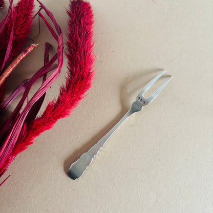 Antique Sterling Silver Pickle Fork | The Urban Vintage Affair