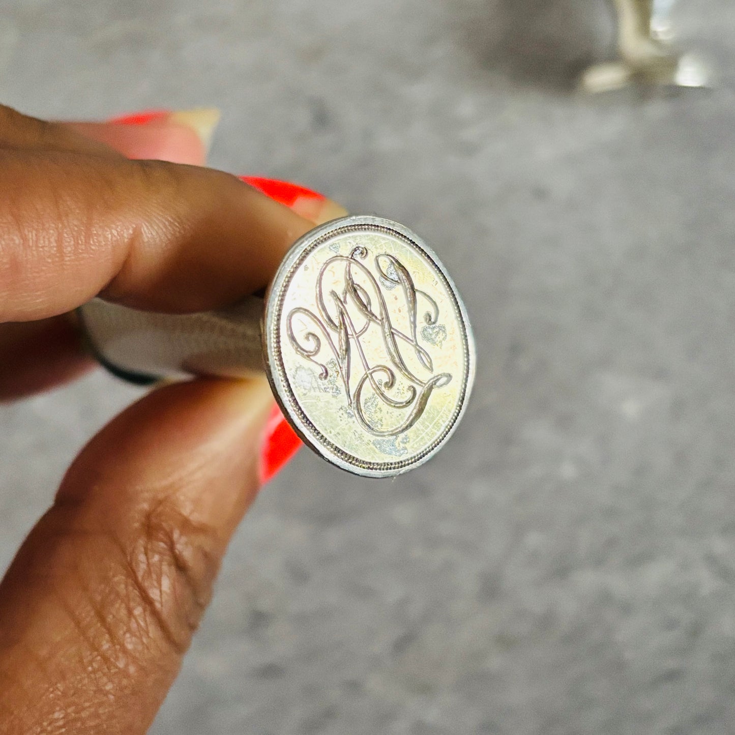 Antique Silver Wax Seal Stamp | The Urban Vintage Affair