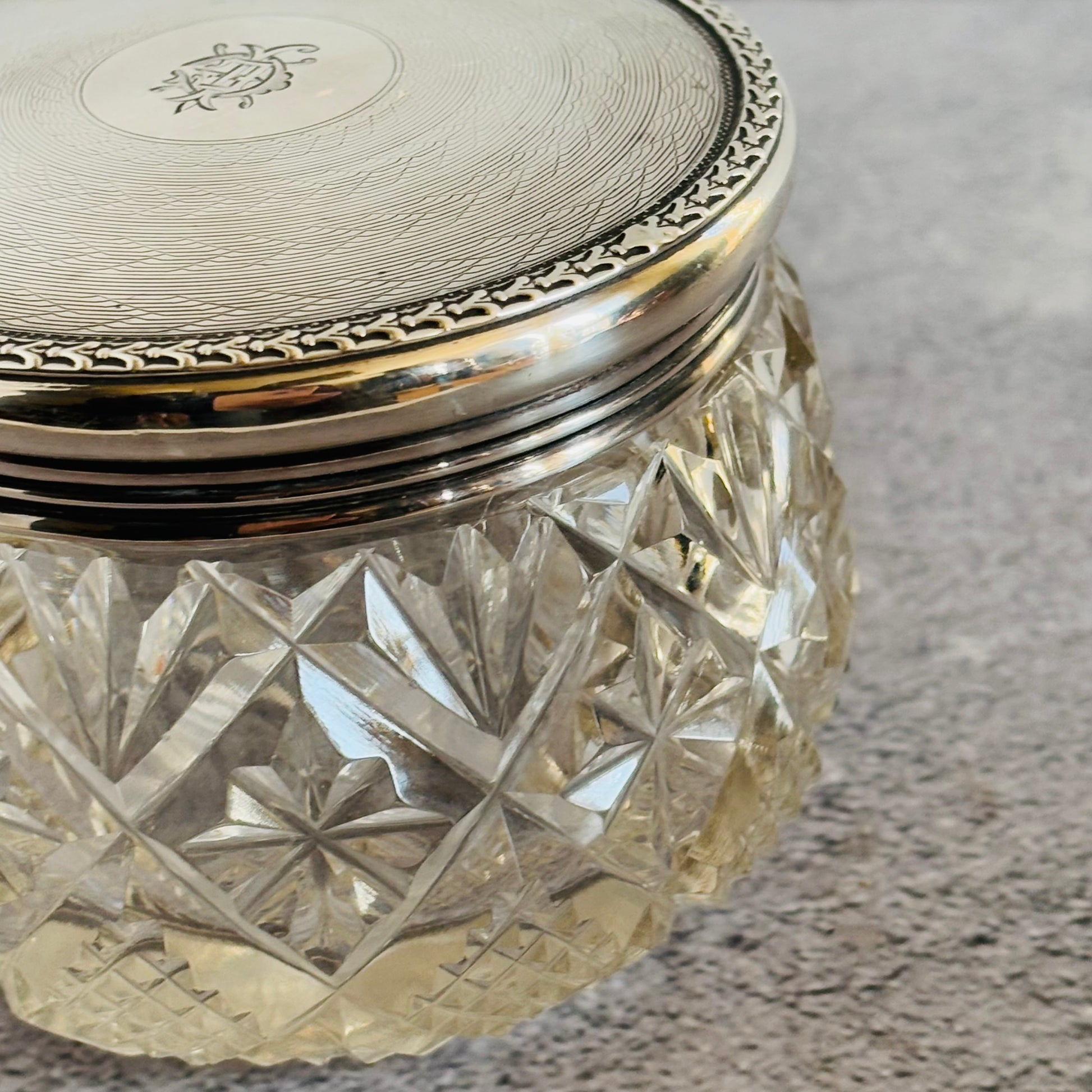 Edwardian Silver Top Vanity Jar | London 1909 Charles James Fox