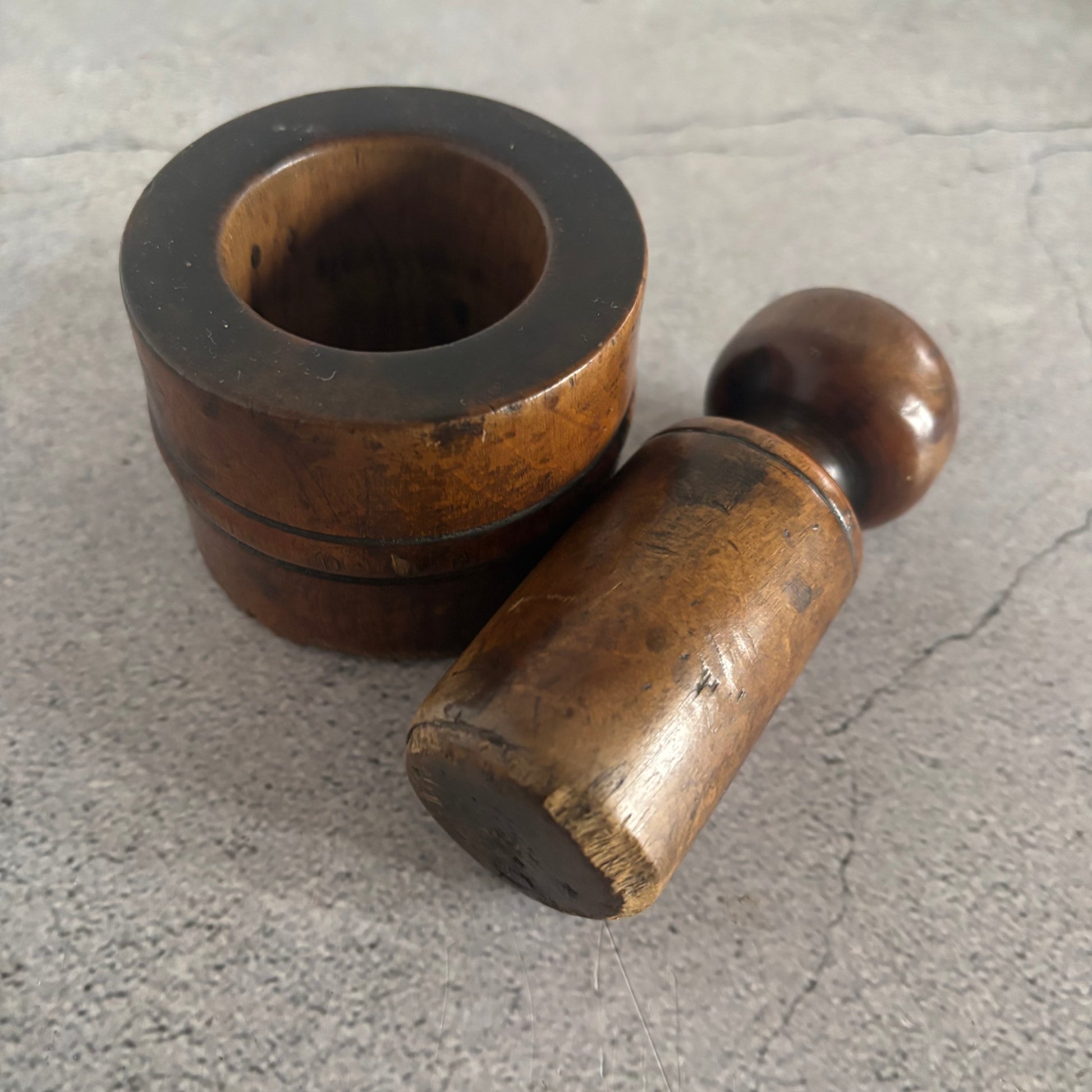 Antique English Treen Oak Packet Former | The Urban Vintage Affair