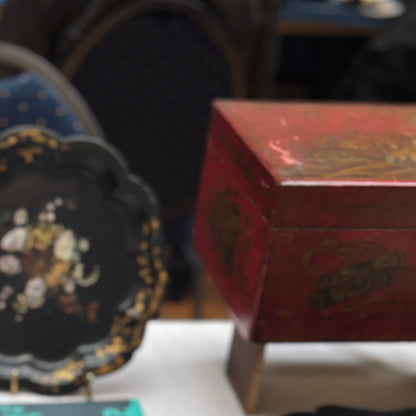 The Mixologist Devin - Large Vintage Japanese Lacquer Box