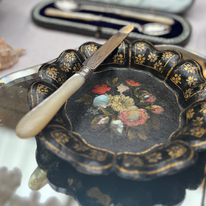 The Tattooist Drew - Antique Black Lacquer Paper Mache Dish