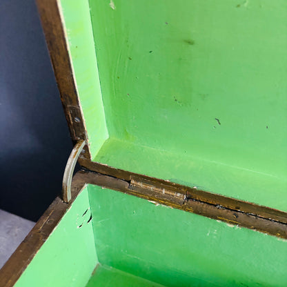 Antique Lacquered Hand Painted Oriental Box | The Urban Vintage Affair