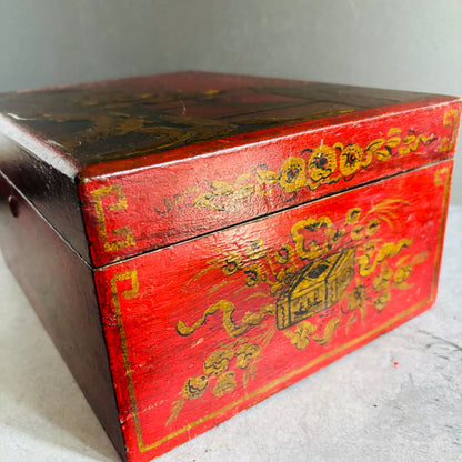The Mixologist Devin - Large Vintage Japanese Lacquer Box