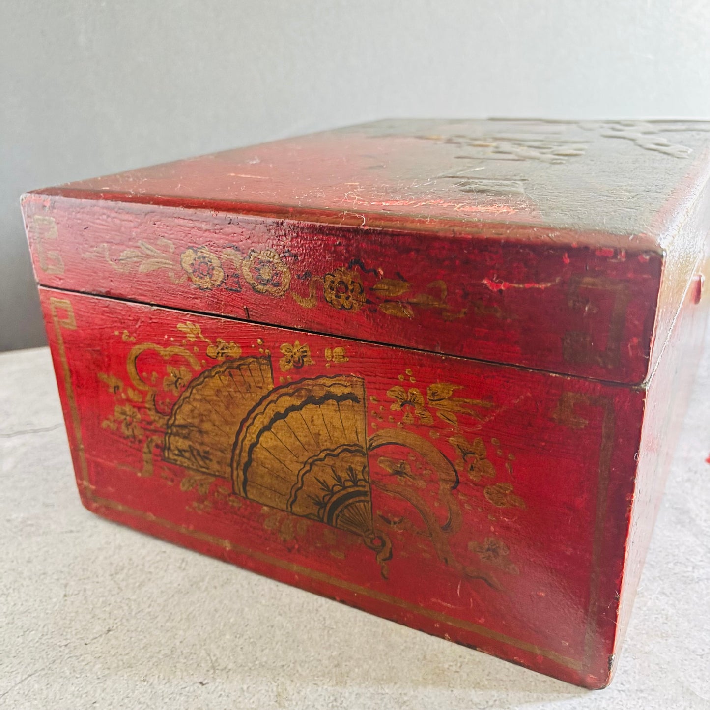 The Mixologist Devin - Large Vintage Japanese Lacquer Box