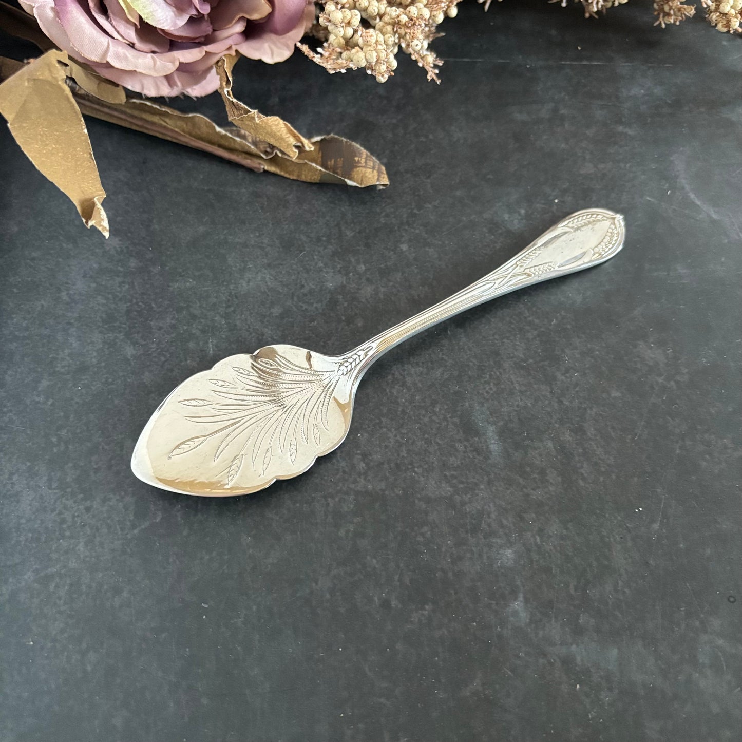 The Headhunter Maxine - Antique Silver Engraved Jam Spoon