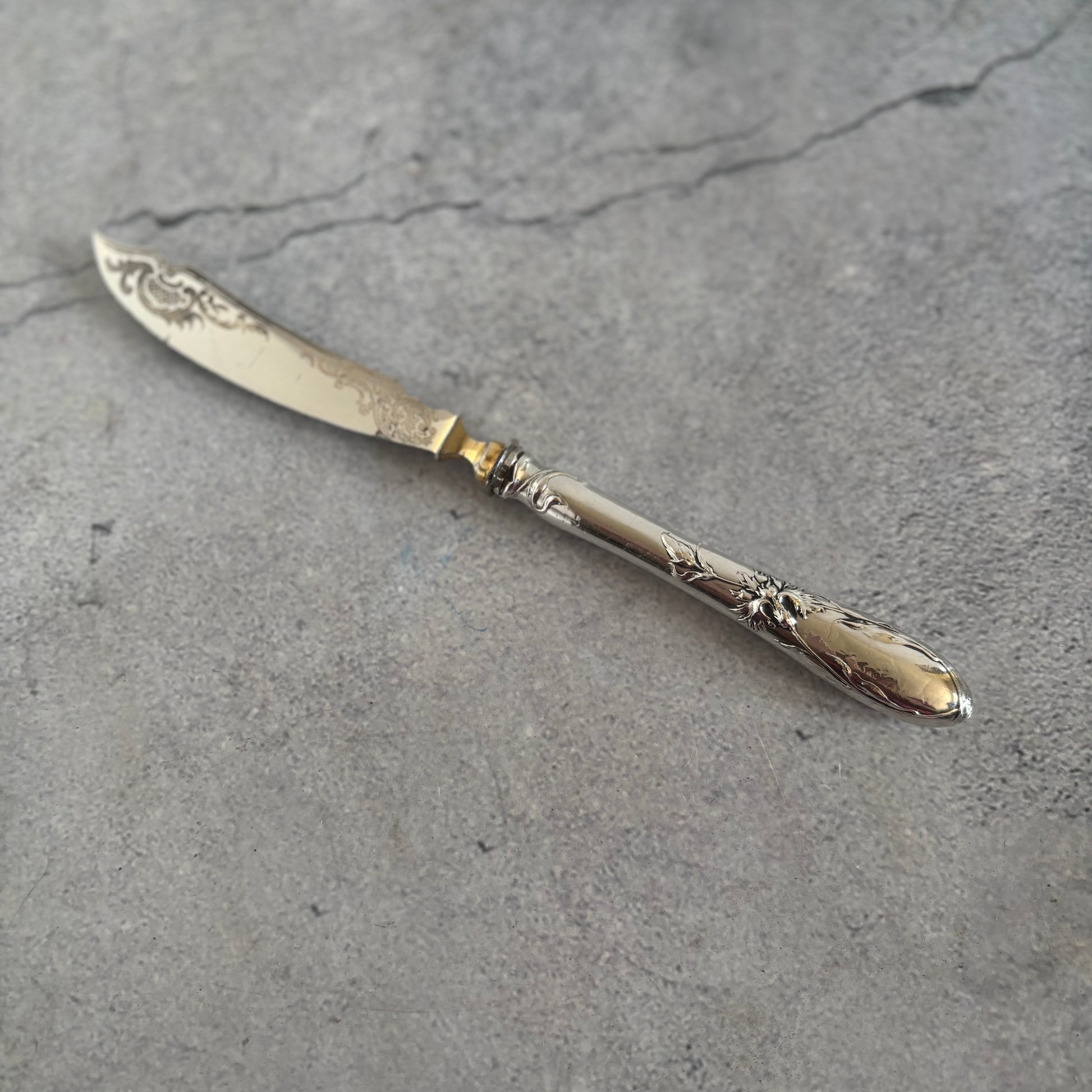 French Antique Silver Butter Knife | Art Nouveau | The Urban Vintage Affair