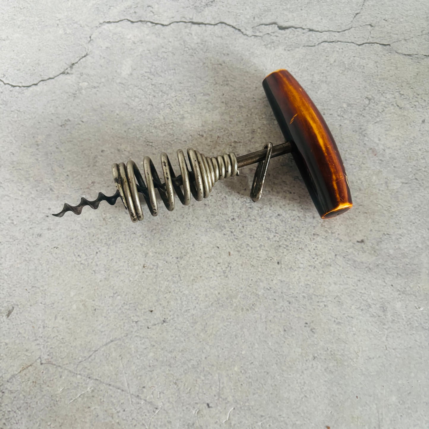 The Director Chris - Antique Bell Spring Corkscrew Branded
