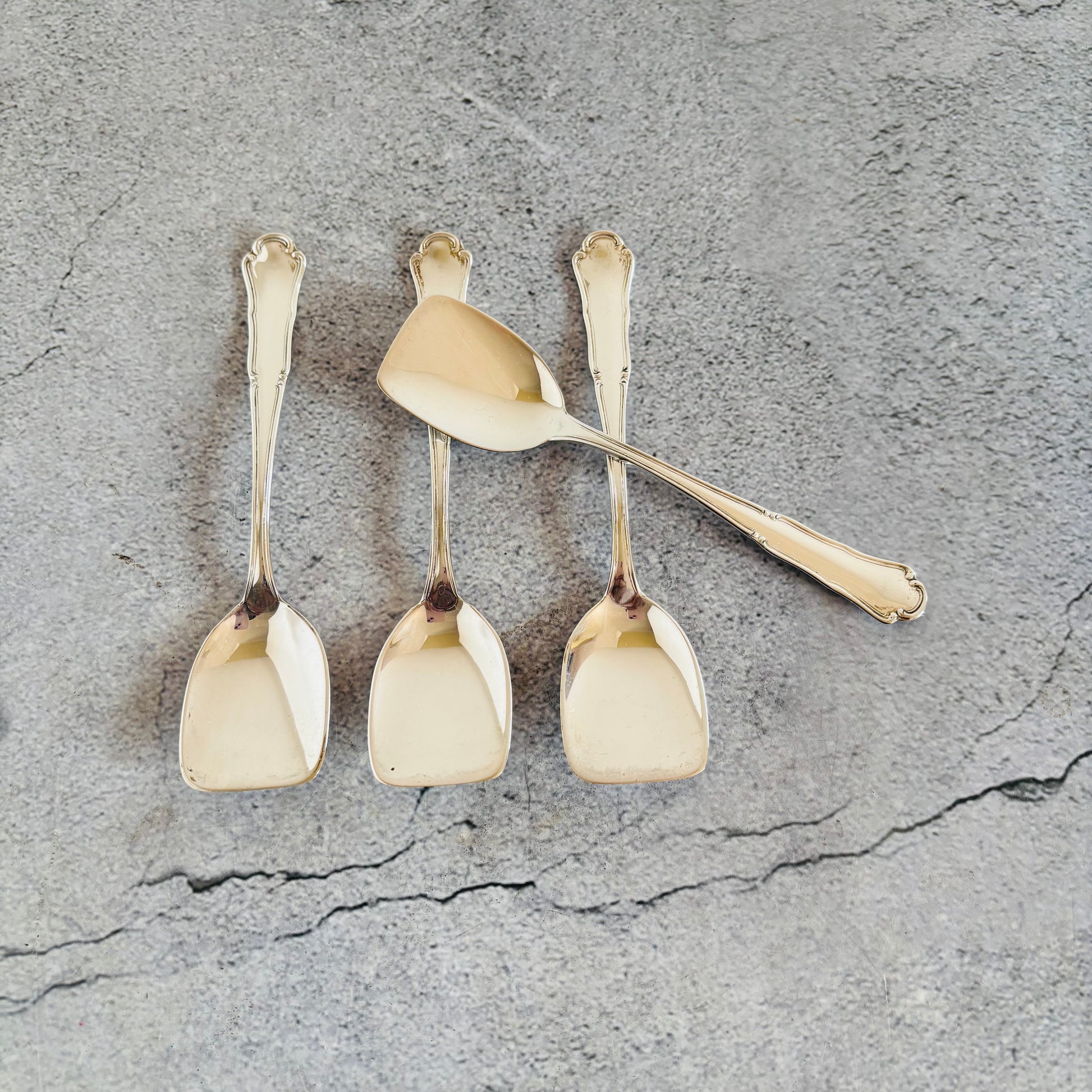 Silver Ice Cream Spoons Italian silver 800 | The Urban Vintage Affair