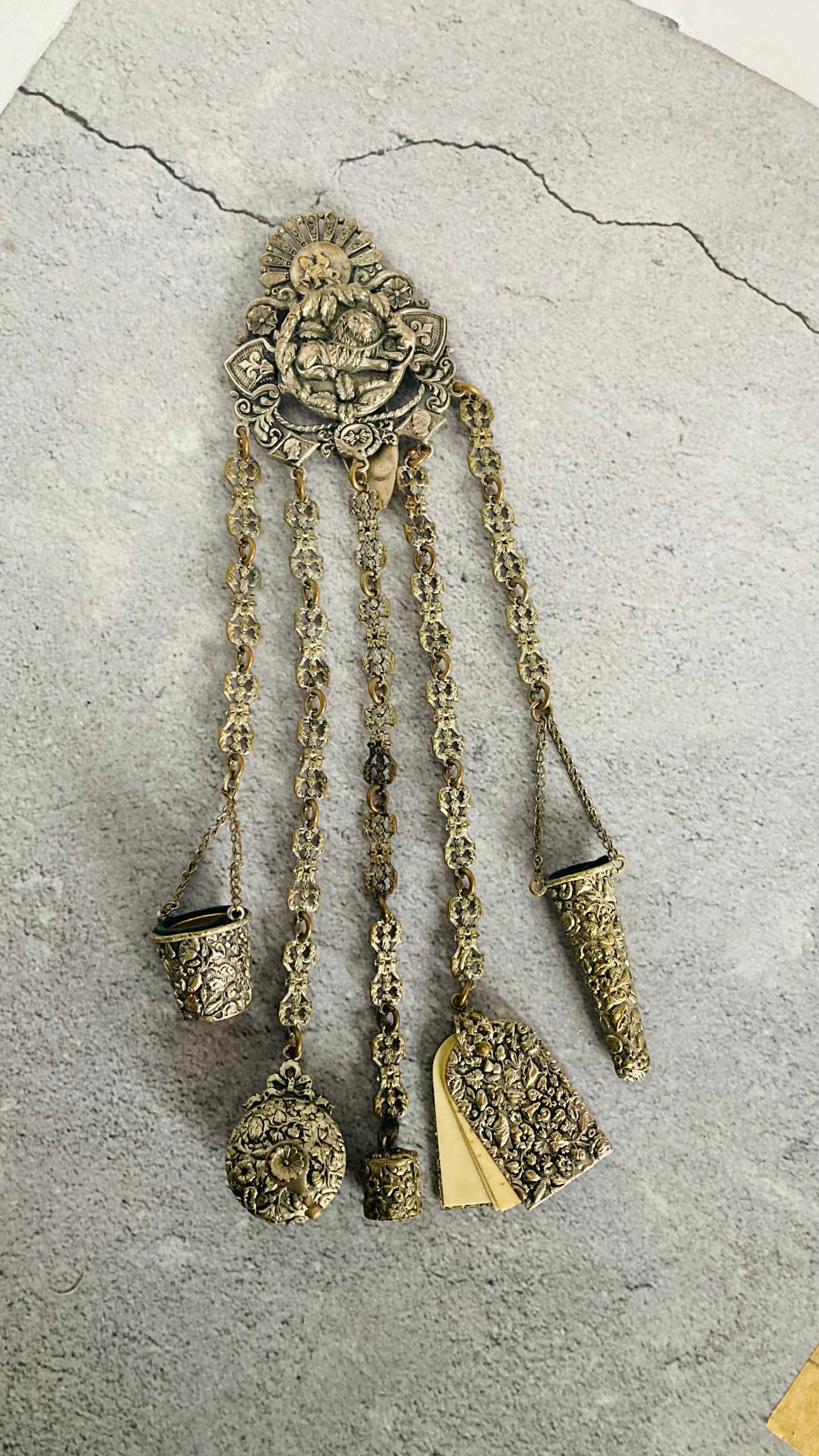 Victorian Sewing Art Nouveau Chatelaine | The Urban Vintage Affair