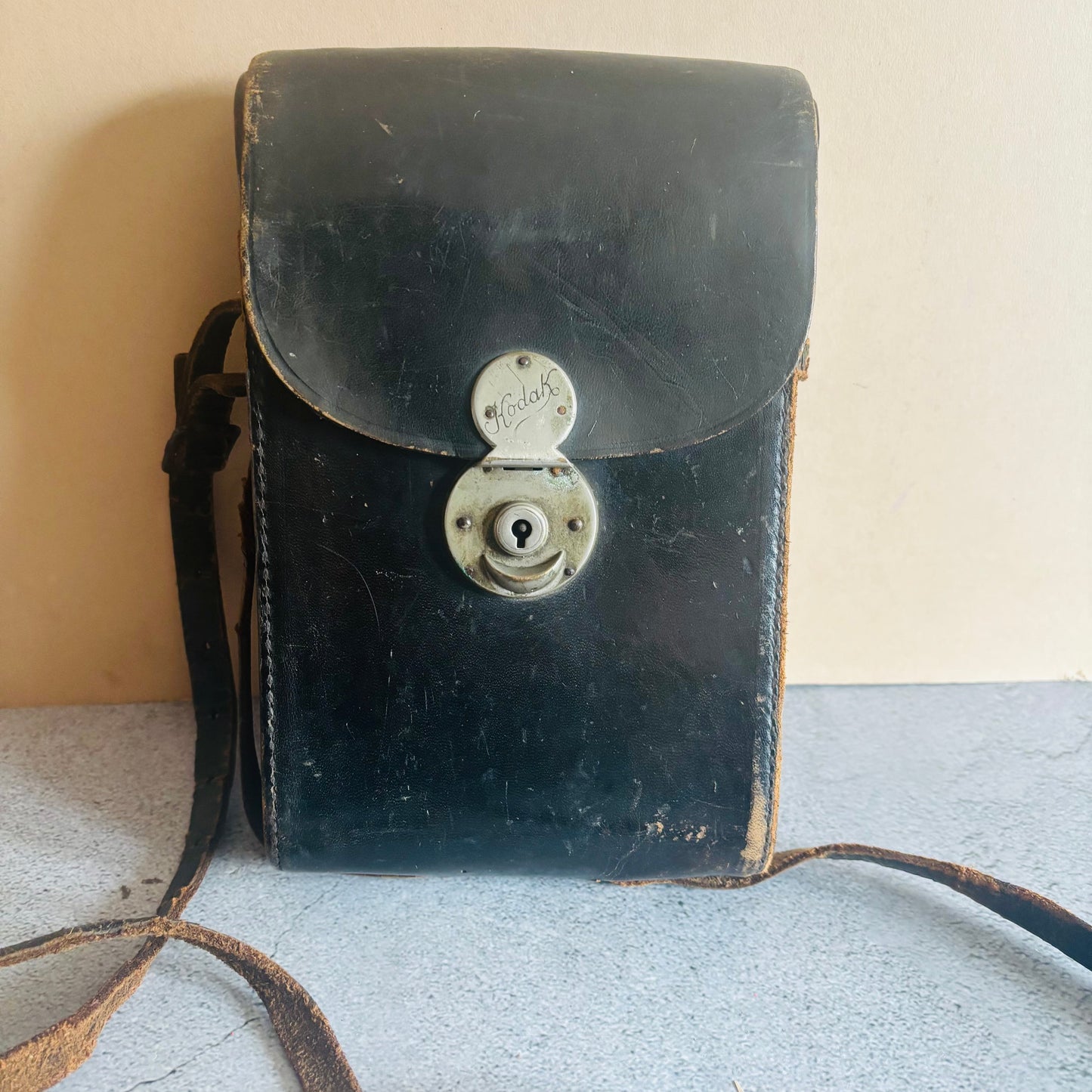 Antique KODAK No.3 Model E-3 Folding Camera | The Urban Vintage Affair