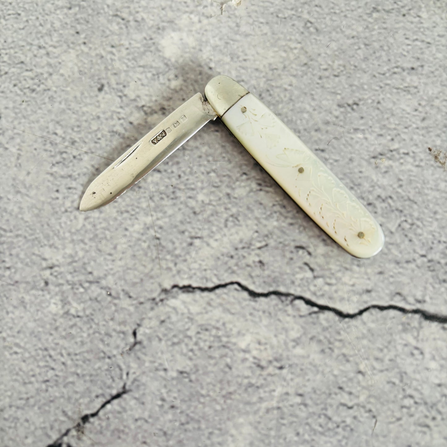 Antique Silver and Mother of Pearl Small Folding Fruit Knife 1910