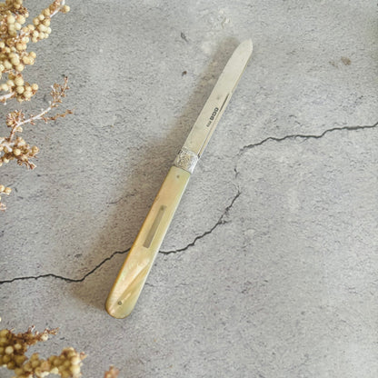 Silver and Mother Of Pearl Folding Fruit Knife 1914