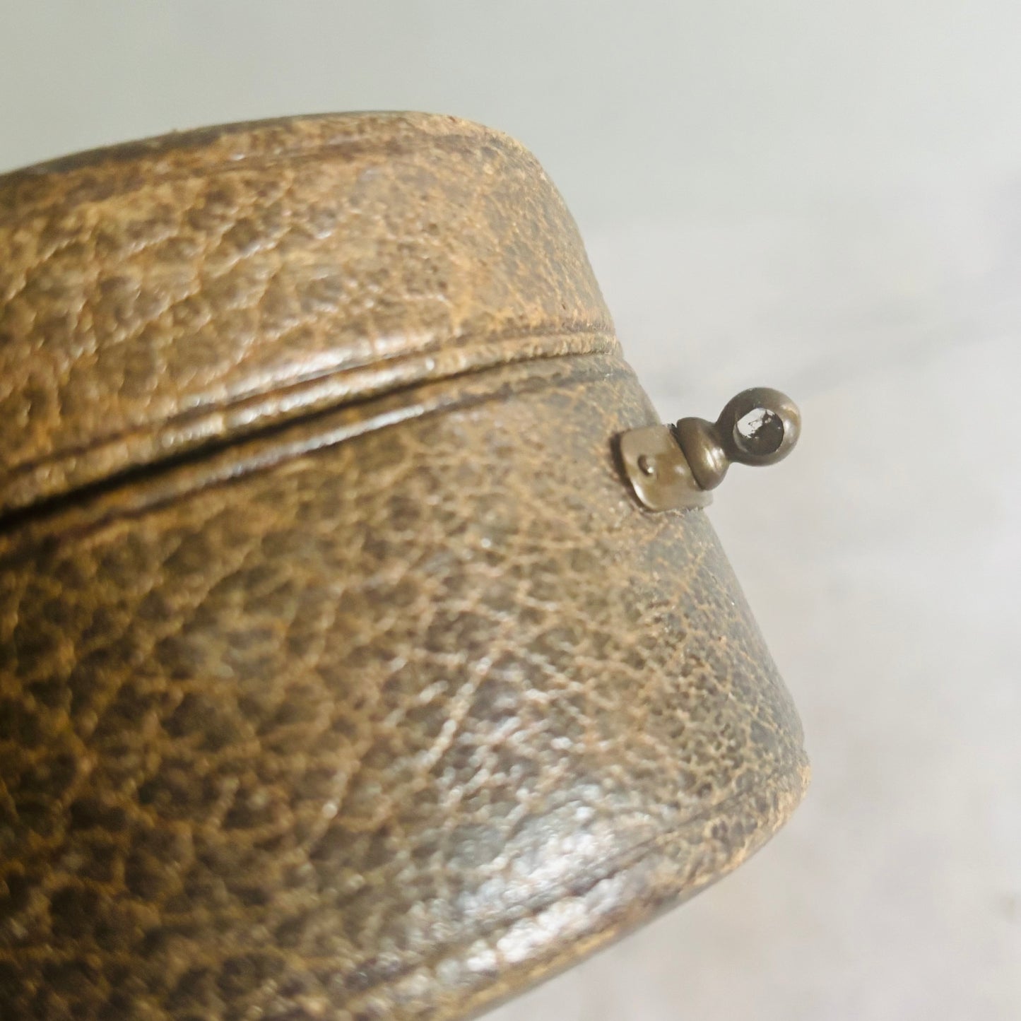 The Mixologist Mitch - Antique Leather Box With Tassel
