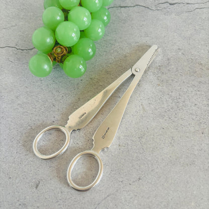 The Headhunter Jessica - Silver Plate Grape Scissors