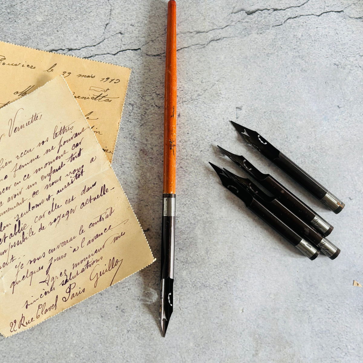 Vintage Premium Nib Dip Pen & Spare Nibs 