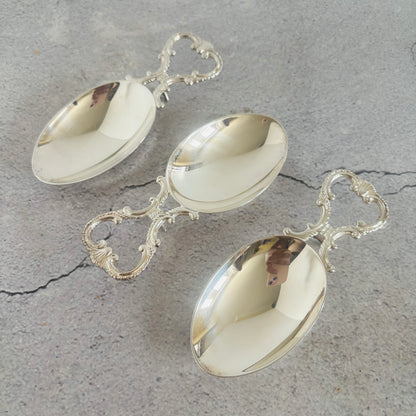 The Headhunter Bella - Vintage Silver Plate Oyster Spoon
