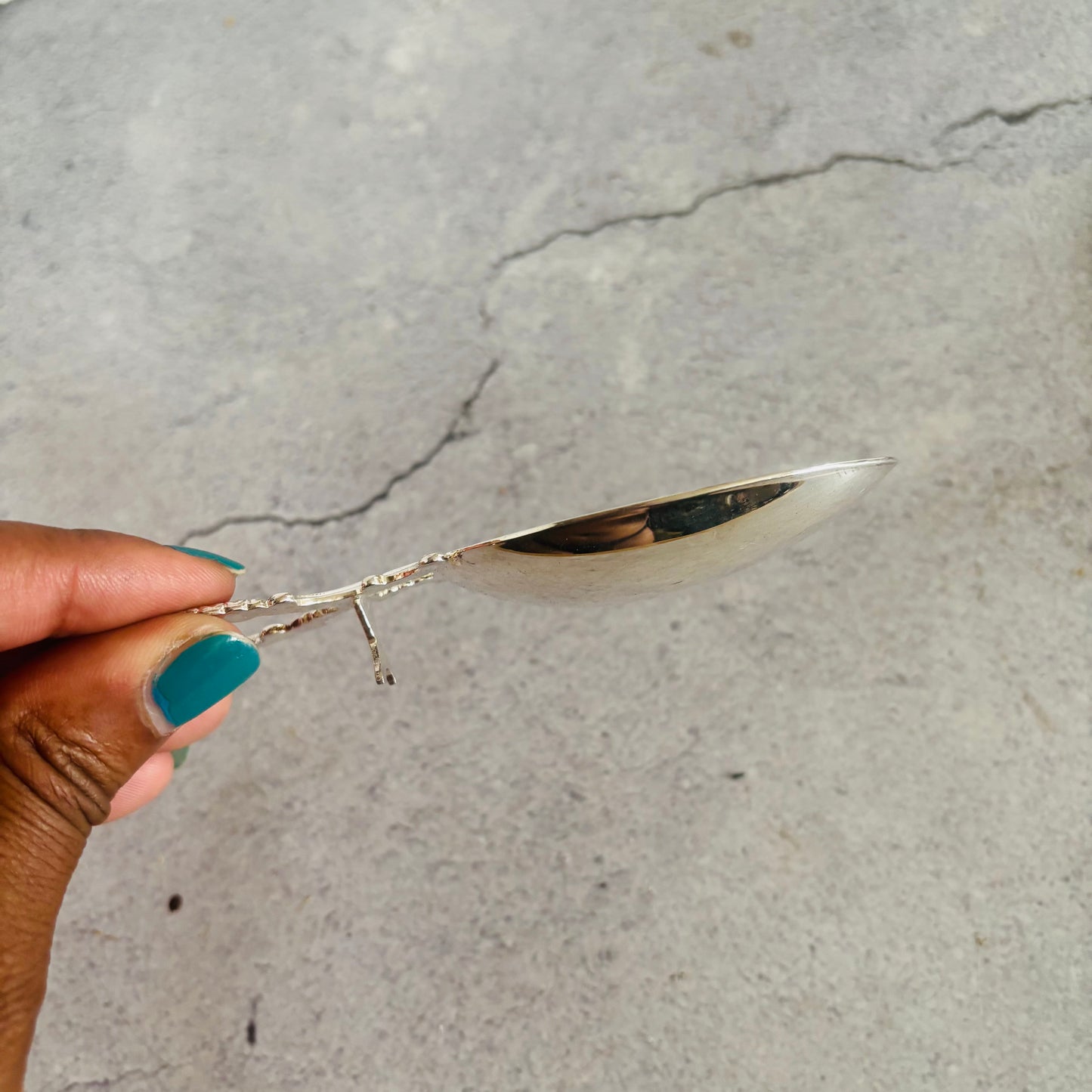 The Headhunter Bella - Vintage Silver Plate Oyster Spoon