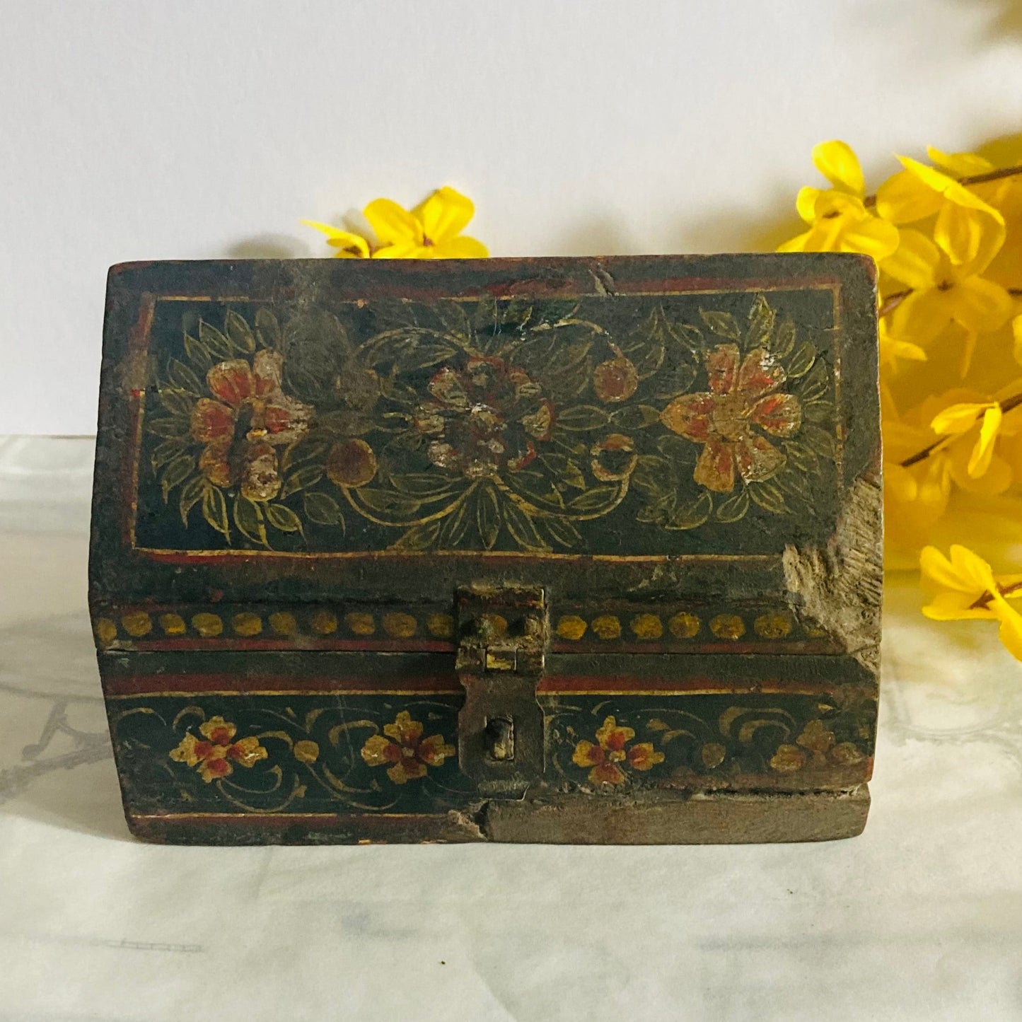 Antique Wooden Hand Painted Folk Art Box | The Urban Vintage Affair