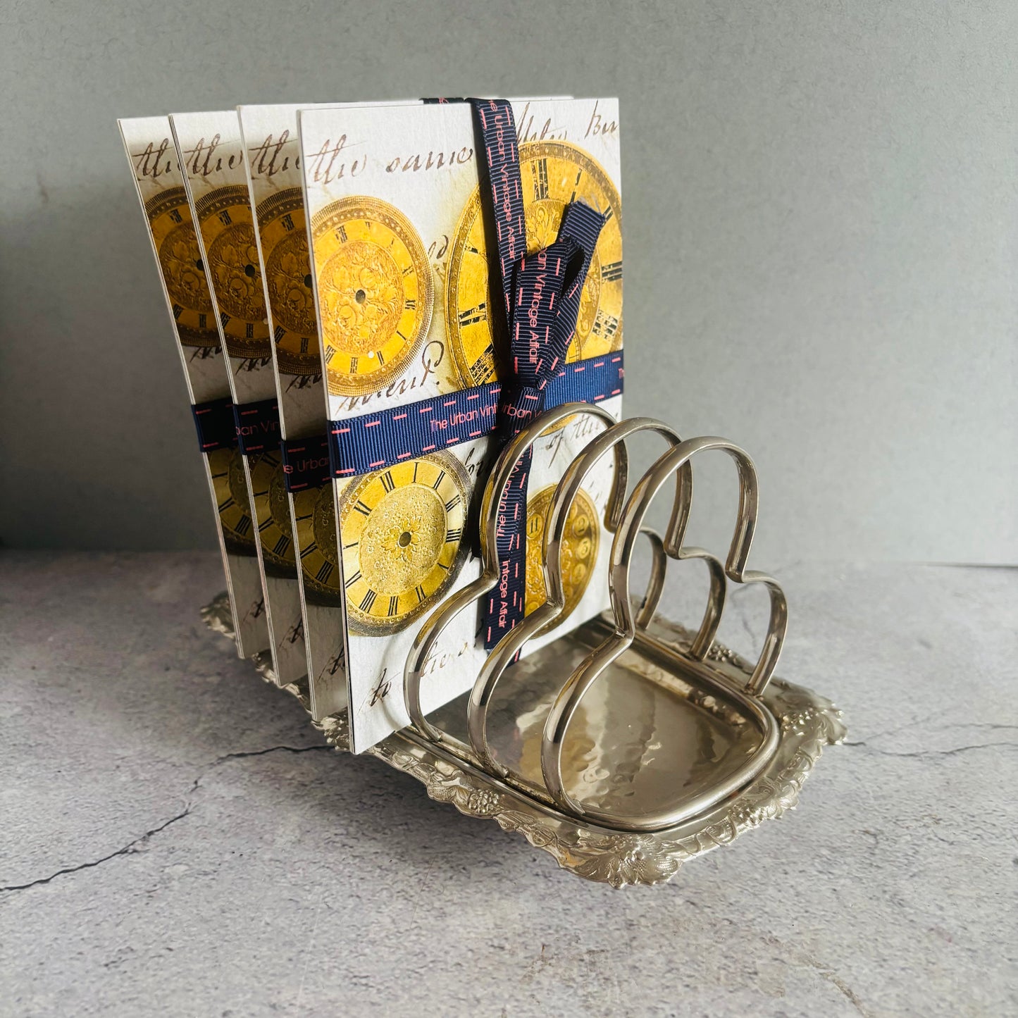 The Director Steff - Antique Silver Toast Rack