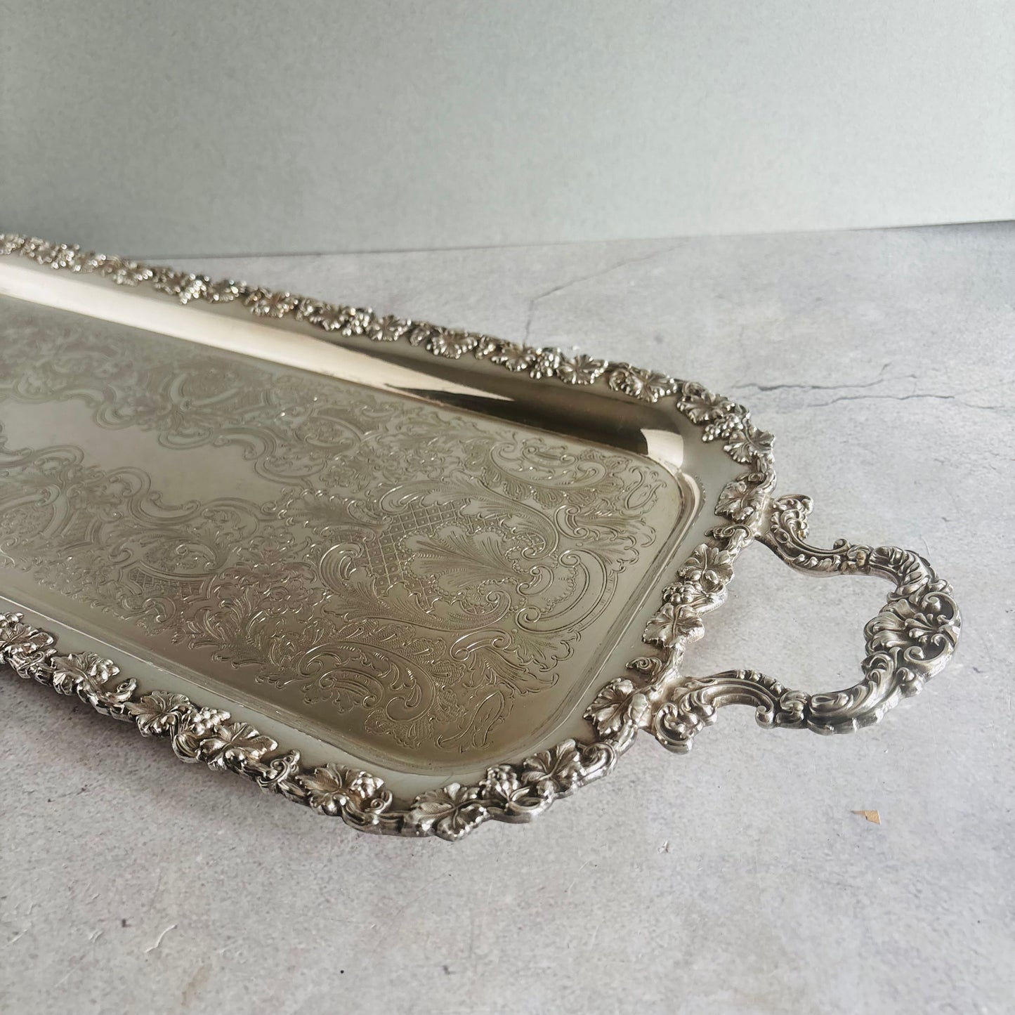 The Director Mel - Antique Silver Long Tray