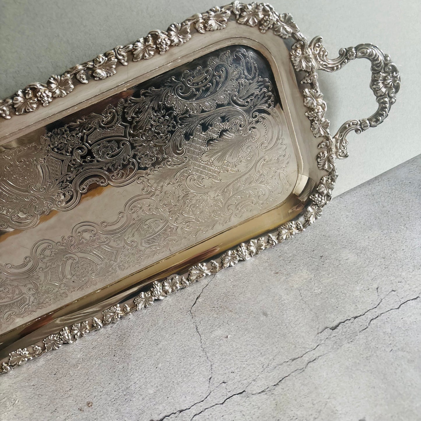 The Director Mel - Antique Silver Long Tray