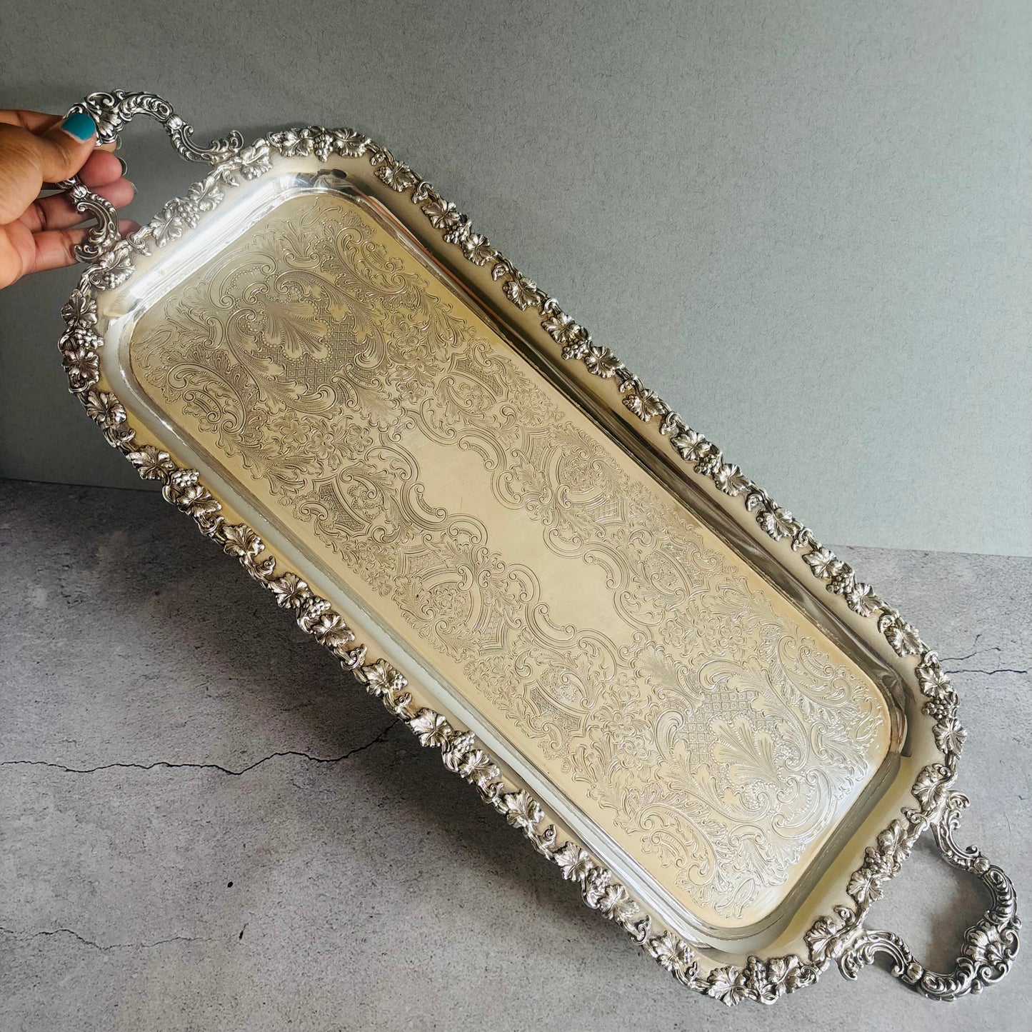 The Director Mel - Antique Silver Long Tray