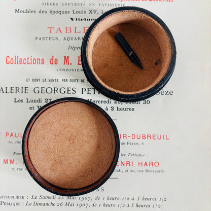 The Mixologist Harrison - Vintage Black Leather Florentine Round Box