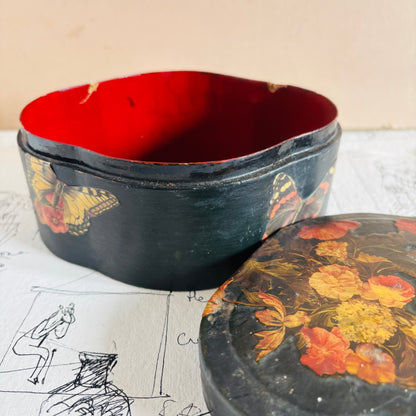 The Mixologist Mo - Victorian Black Lacquer Paper Mache Box