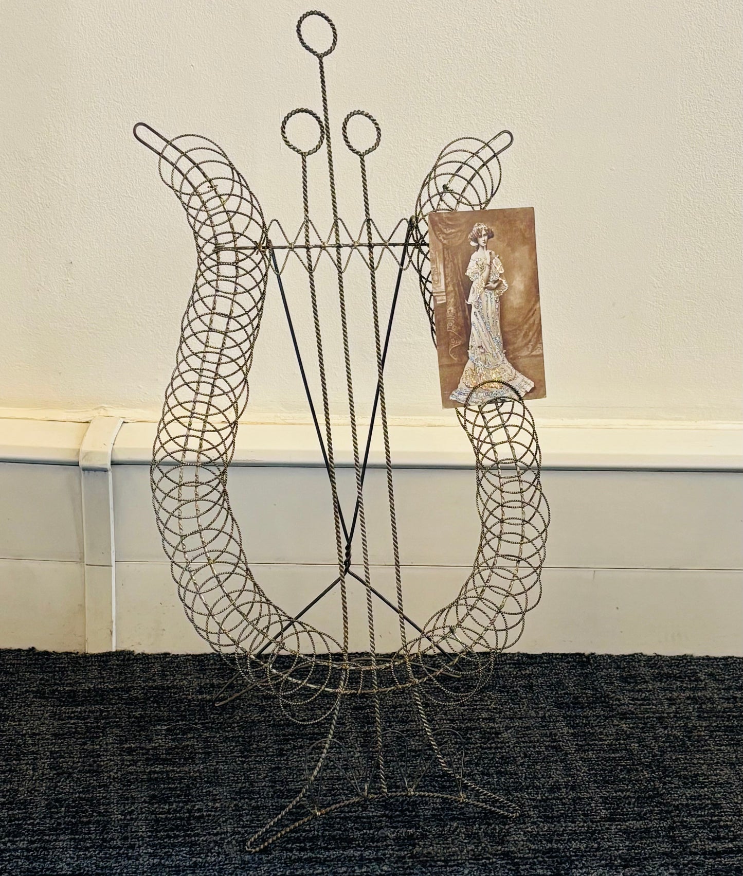 Antique Wire Sculpture Ornamental Stand