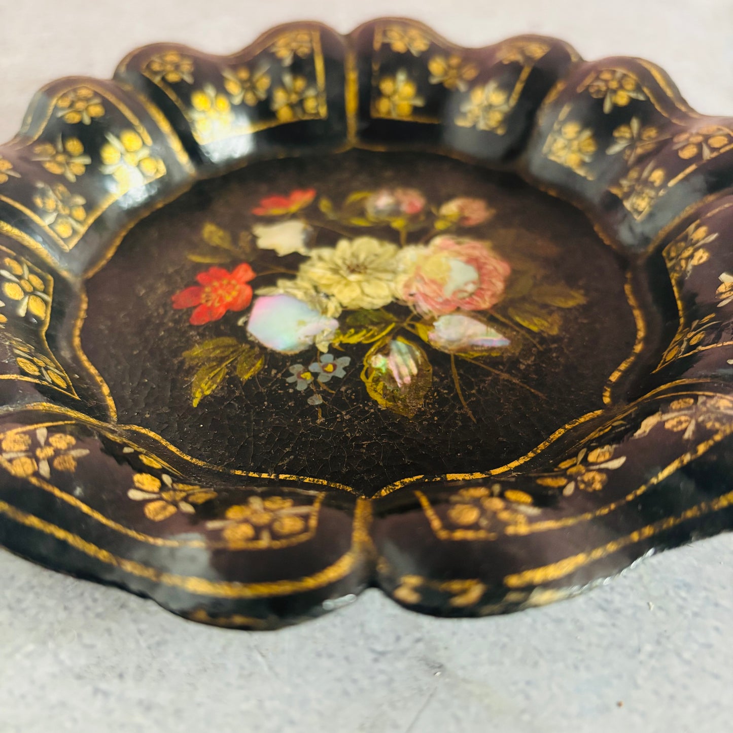 The Tattooist Drew - Antique Black Lacquer Paper Mache Dish