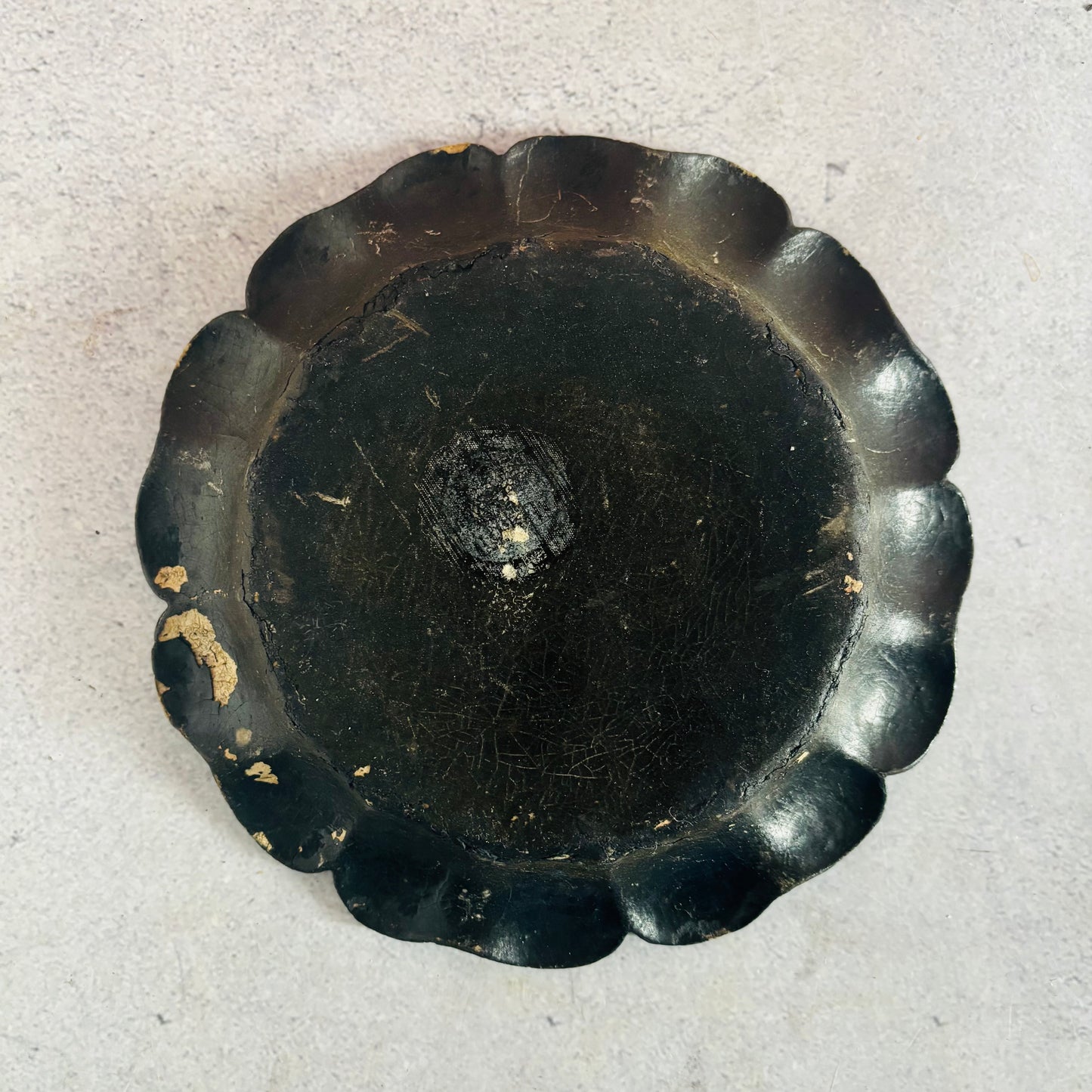The Tattooist Drew - Antique Black Lacquer Paper Mache Dish