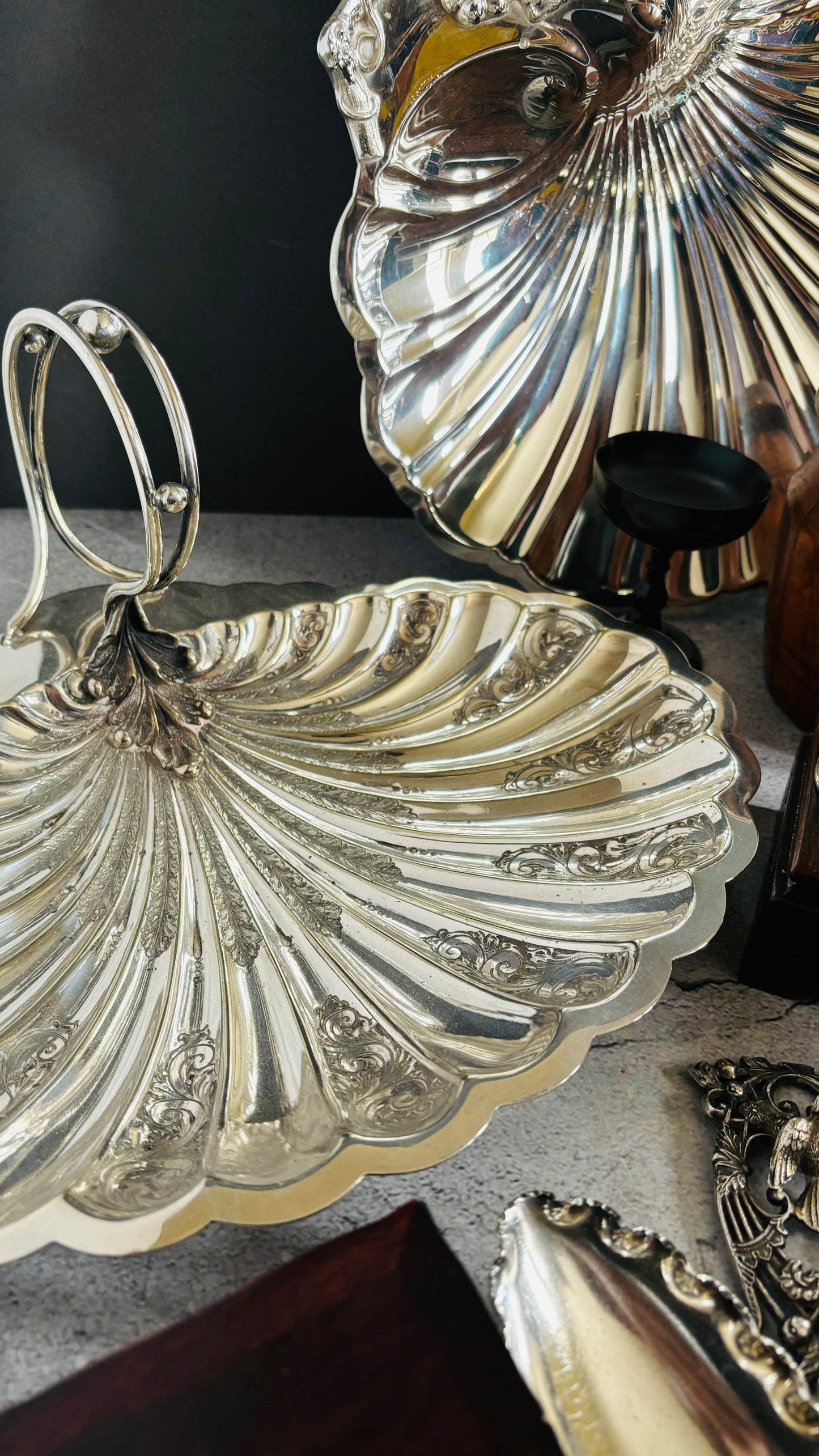 Antique Silver Shell Shape Serving Dish by Robert’s & Belk  | Wedding Gift Idea