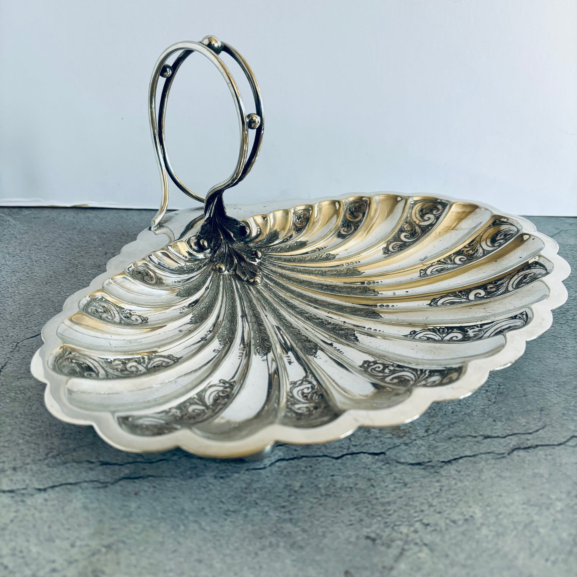 Antique Silver Shell Shape Serving Dish by Robert’s & Belk  | Wedding Gift Idea