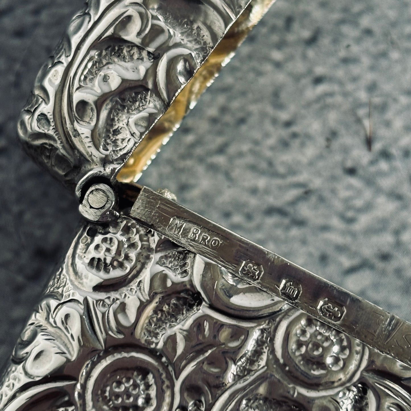 Antique Silver Vesta Case Birmingham 1886 | The Urban Vintage Affair