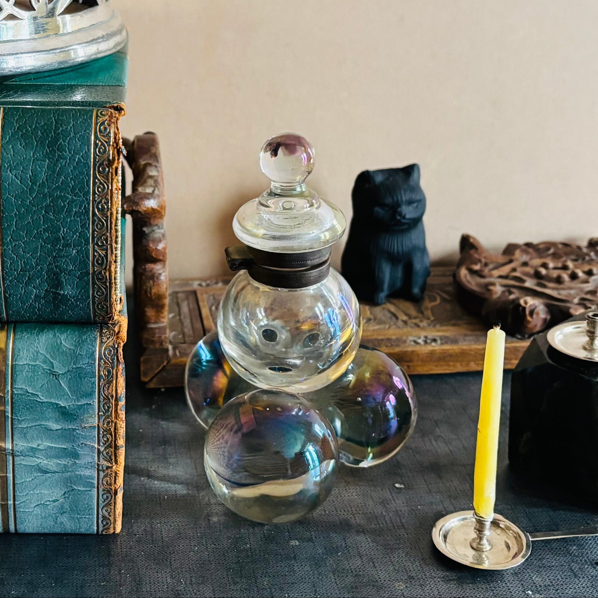 Victorian Bohemian Glass Soap Bubble Inkwell | The Urban Vintage Affair