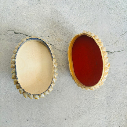 Antique Shell Encrusted Decorated Art | The Urban Vintage Affair