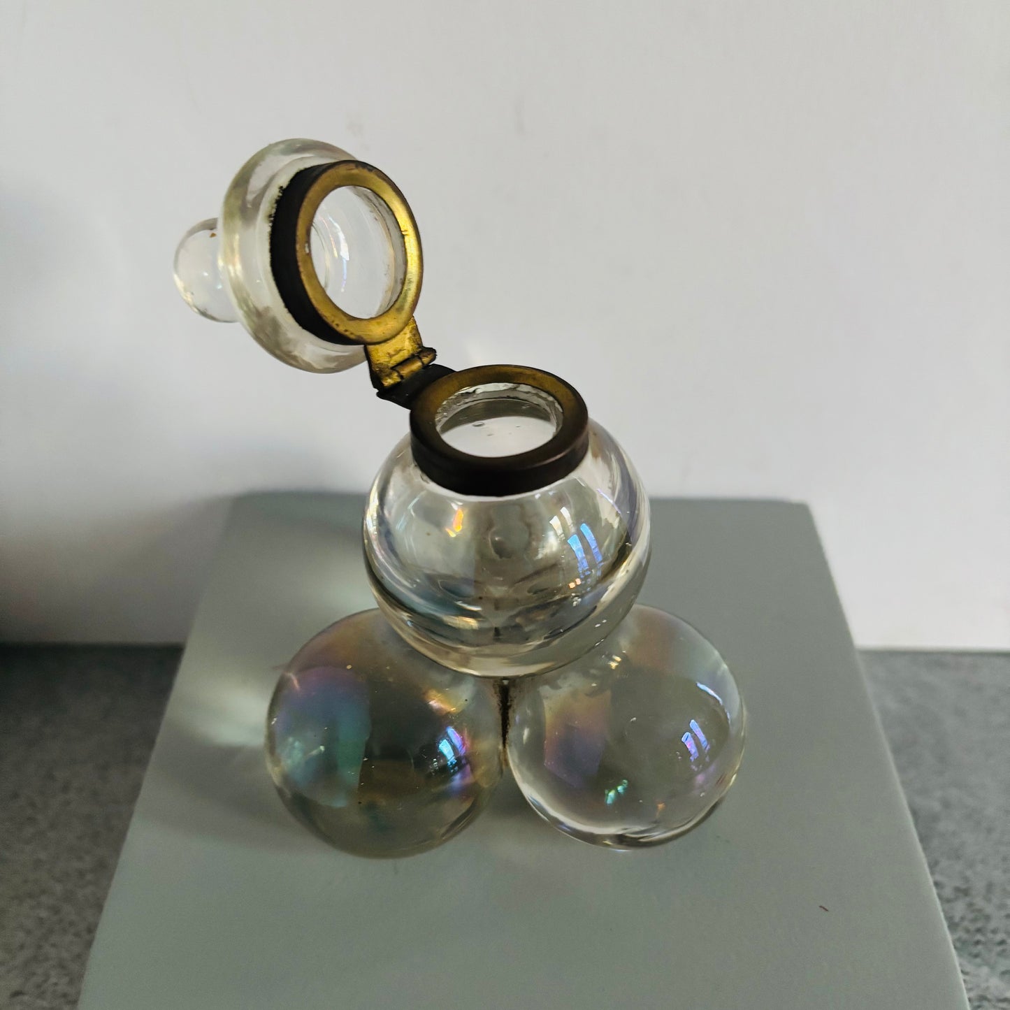 The Mixologist Freddy - Antique Iridescent Glass Soap Bubble Inkwell