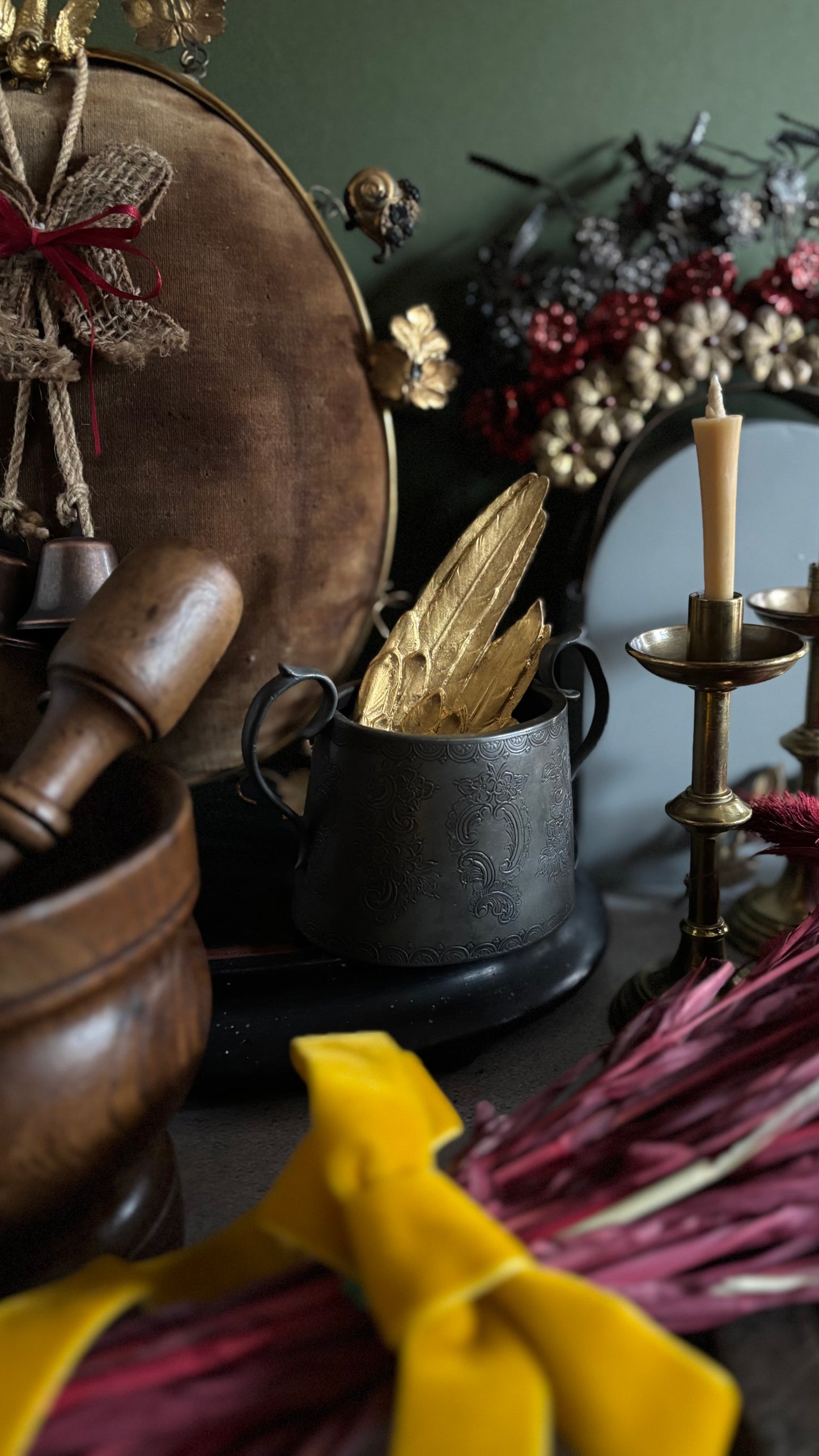 The Director Tim - Antique Wooden English Treen Mortar and Pestle