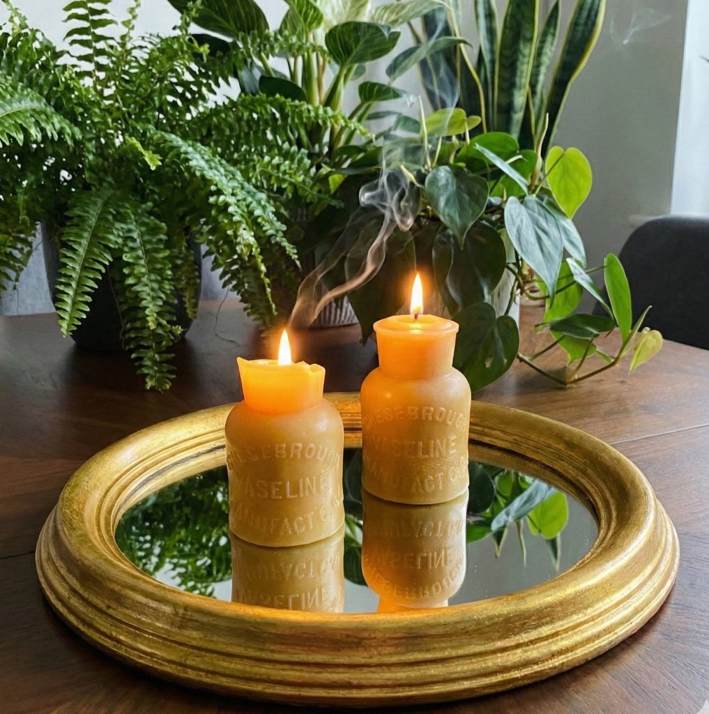 Vintage Italian Gilt Wooden Frame Round Mirror | The Urban Vintage Affair