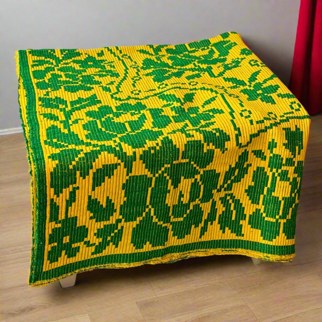 Vintage Hand Woven Romanian Blanket / Throw