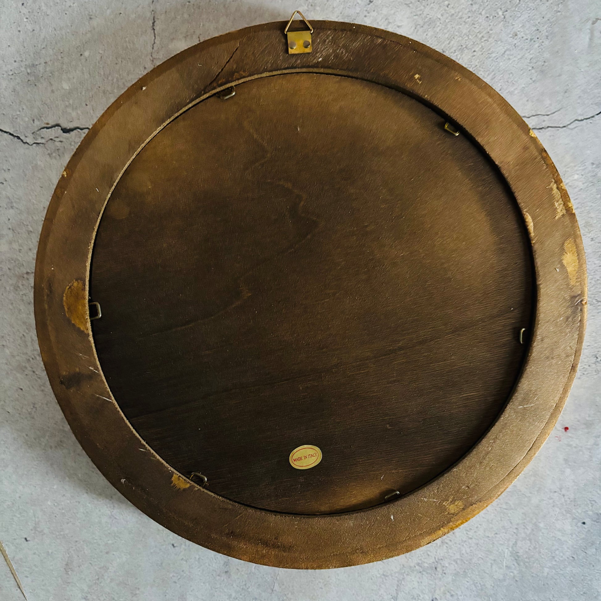 Vintage Italian Gilt Wooden Frame Round Mirror | The Urban Vintage Affair