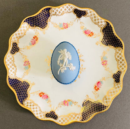 Vintage Wedgwood Jasperware Egg Trinket Box