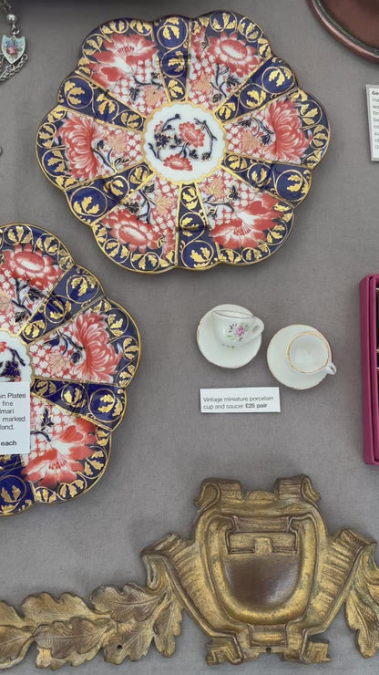 The Director Mani - Red & Navy Porcelain Plates by Wileman Shelley
