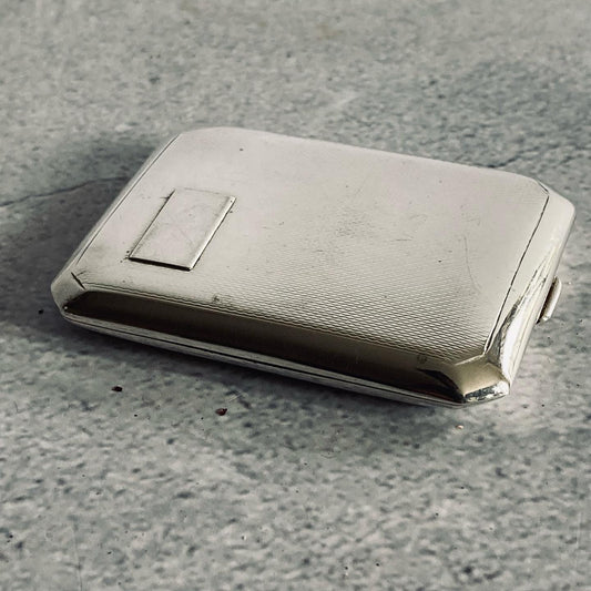 The Mixologist Tara - Antique Silver Vesta Matchbox Case