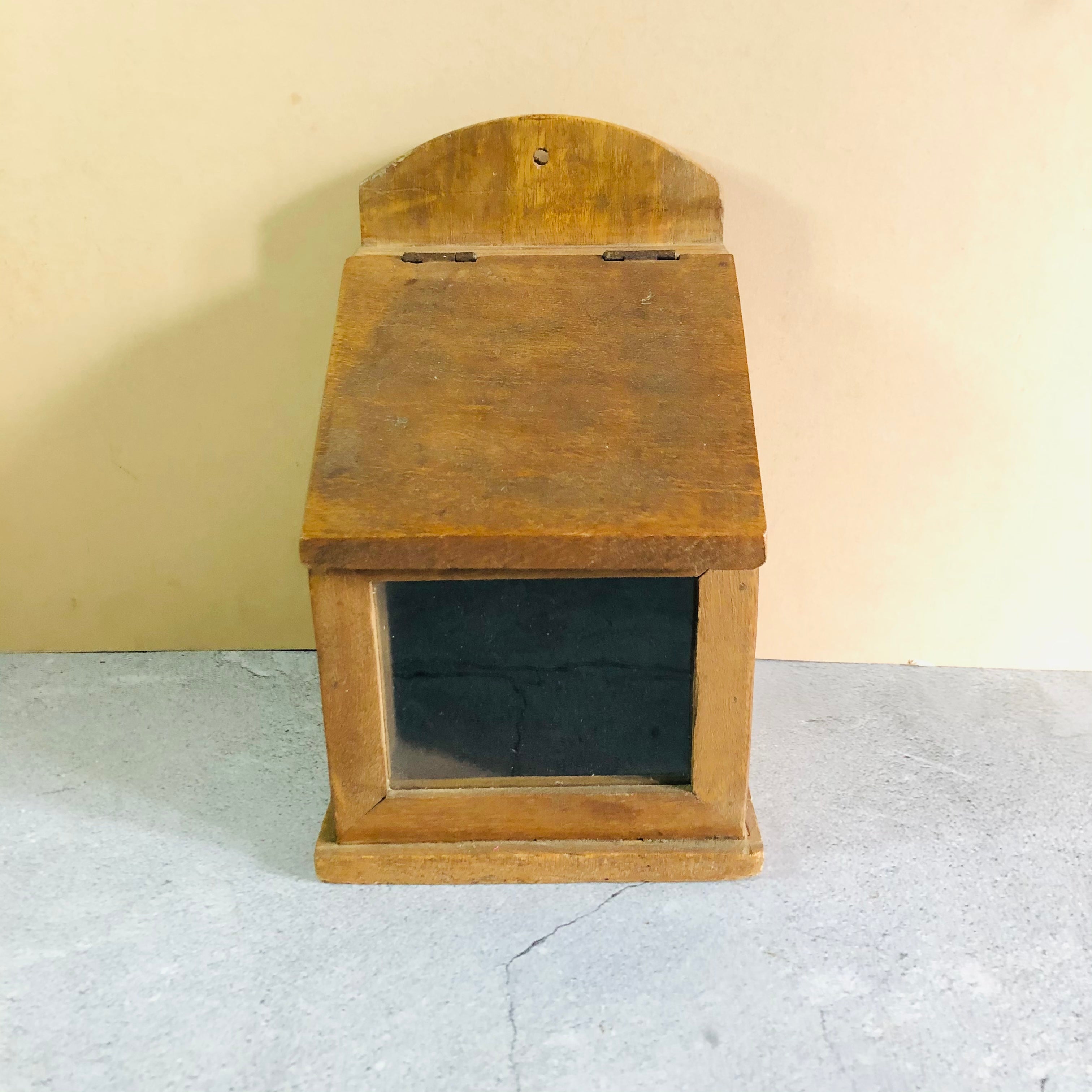 Online Traditional wooden salt box