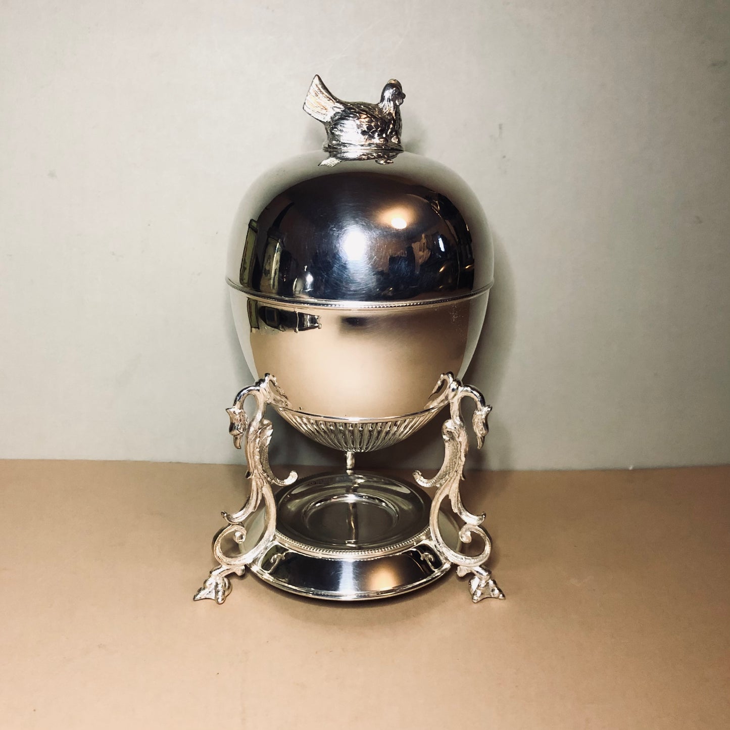 The Groom Heidi - Victorian Silver Egg Coddler with Hen Finial