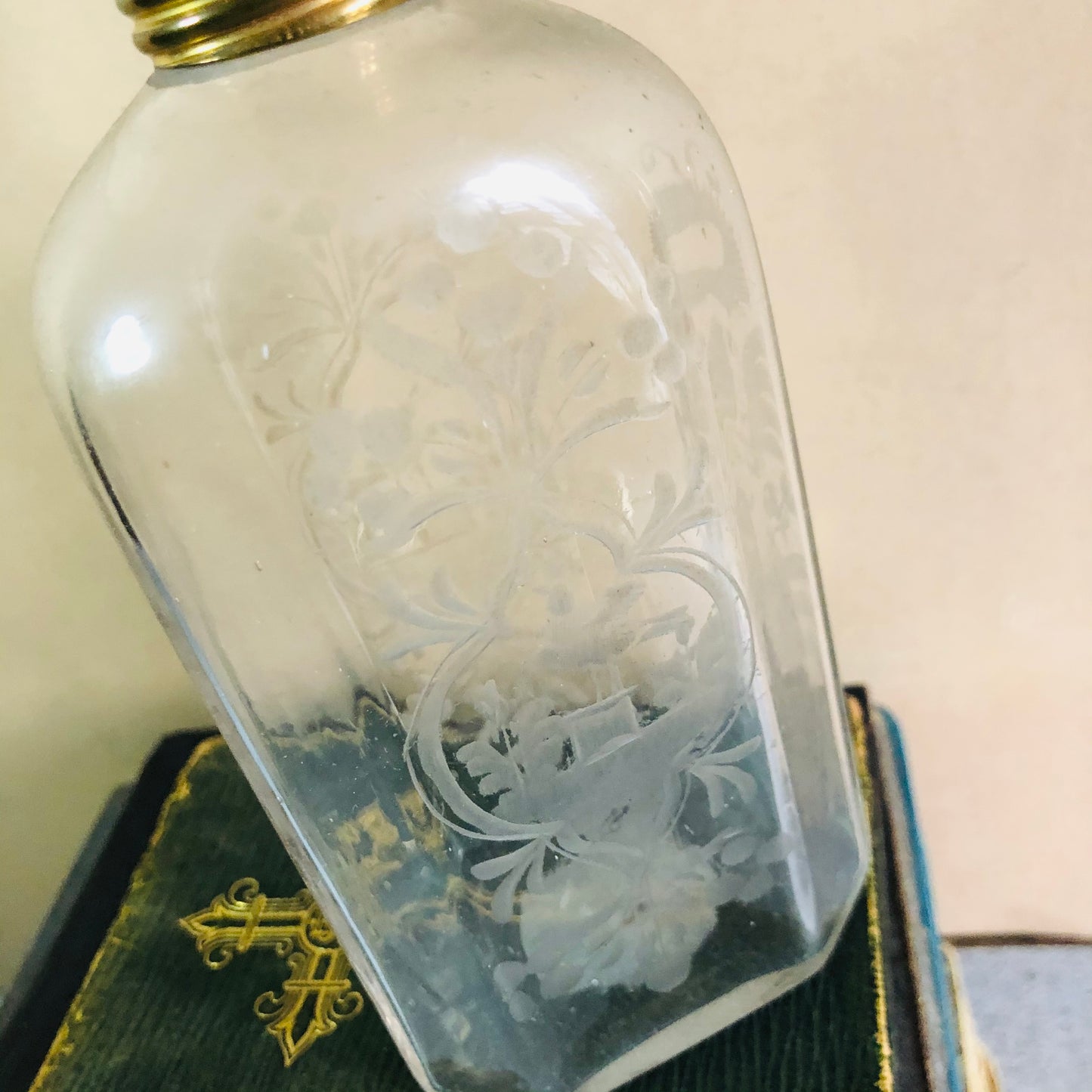 Antique Glass Etched Vanity Bottle | Refill For Sustainable Living